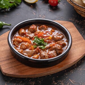 Image for 'لحمة  قطع بالفخارة' Item